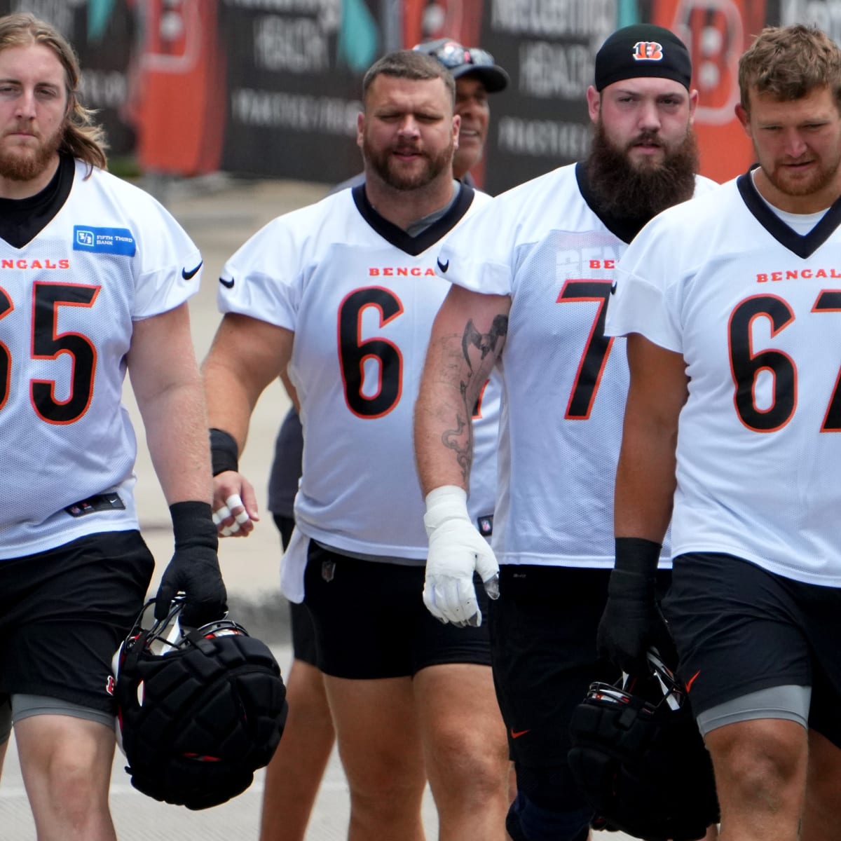 Jonah Williams enjoys first career snaps at right tackle in Bengals vs  Falcons - Cincy Jungle