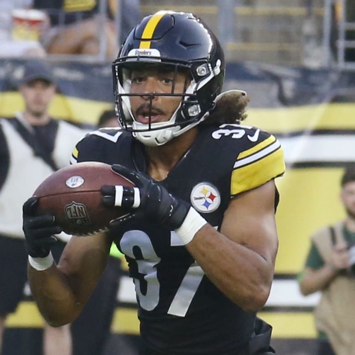 Calvin Austin III Burns Steelers Secondary at Training Camp