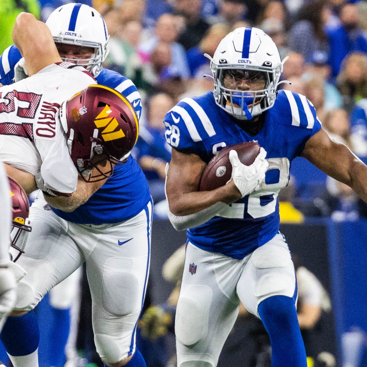 Colts: Jonathan Taylor Has Until Tuesday to Find a Trade Partner