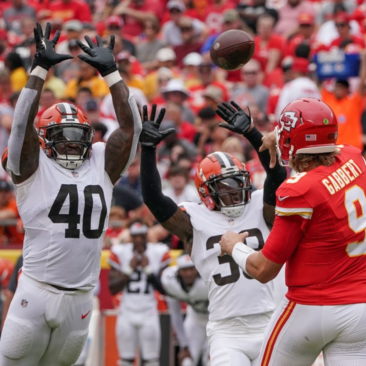 Cleveland Browns sign former Chicago Bears linebacker Matthew Adams