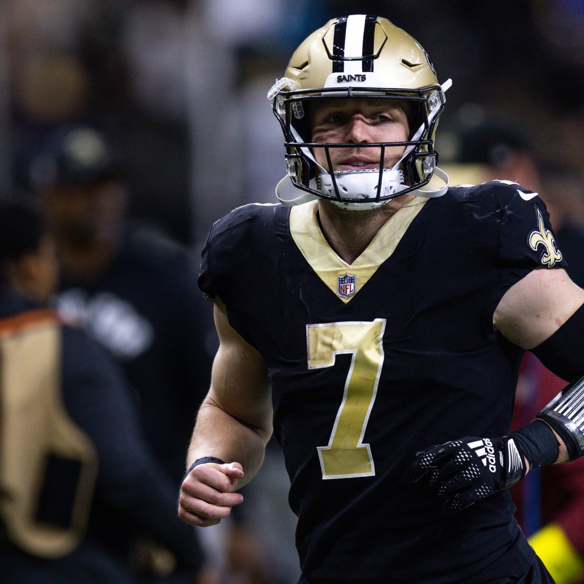 Saints swap Taysom Hill's position back to quarterback - A to Z Sports