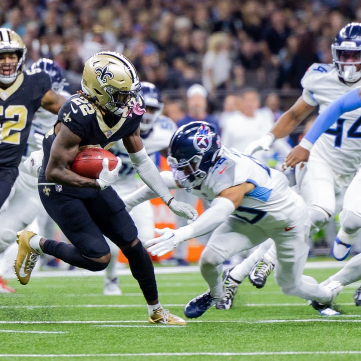 CBS Announcer's Take on Saints' Taysom Hill Couldn't Have Been More  Polarizing