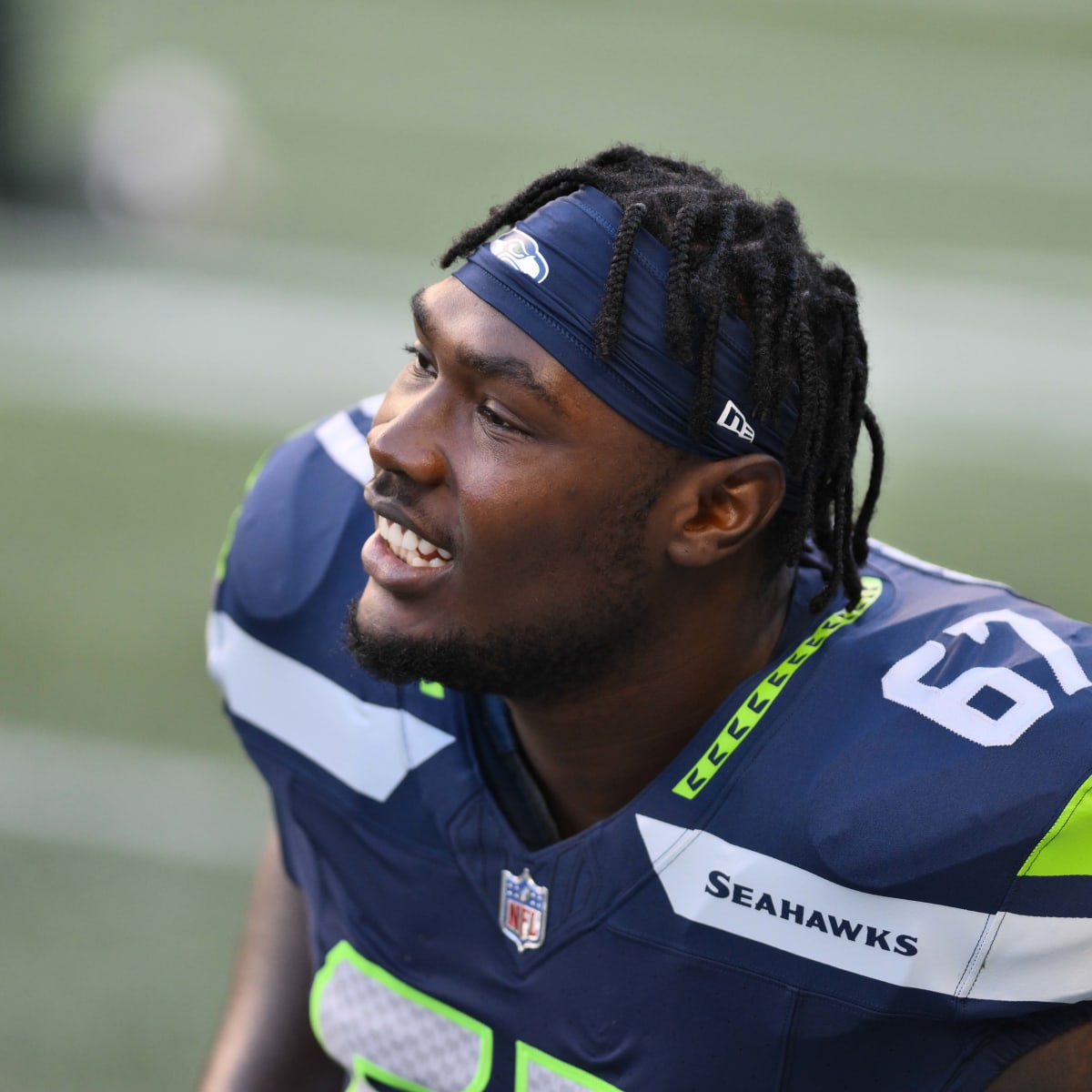 Seattle Seahawks offensive tackle Charles Cross (67) during an NFL football  game against the Denver Broncos, Monday, Sept. 12, 2022, in Seattle, WA.  The Seahawks defeated the Bears 17-16. (AP Photo/Ben VanHouten