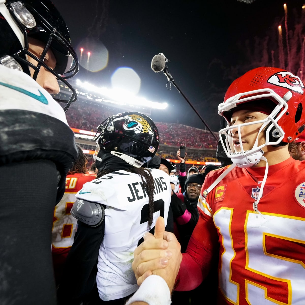 Chiefs take down Jaguars on the road for first win of the season