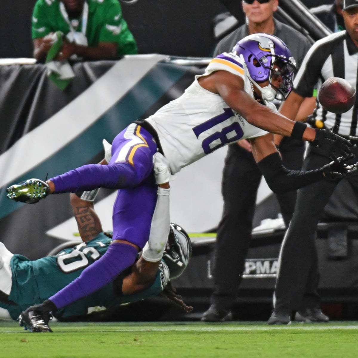 Justin Jefferson can't hold on, Vikings' 4 fumbles prove costly in