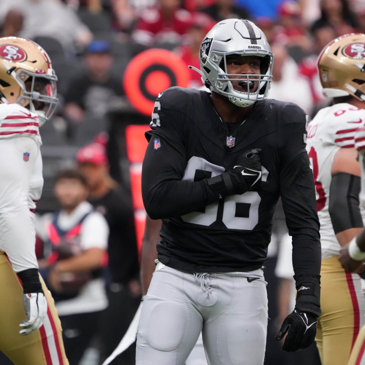 Raiders activate DE Isaac Rochell from the practice squad for matchup vs.  Bills - A to Z Sports
