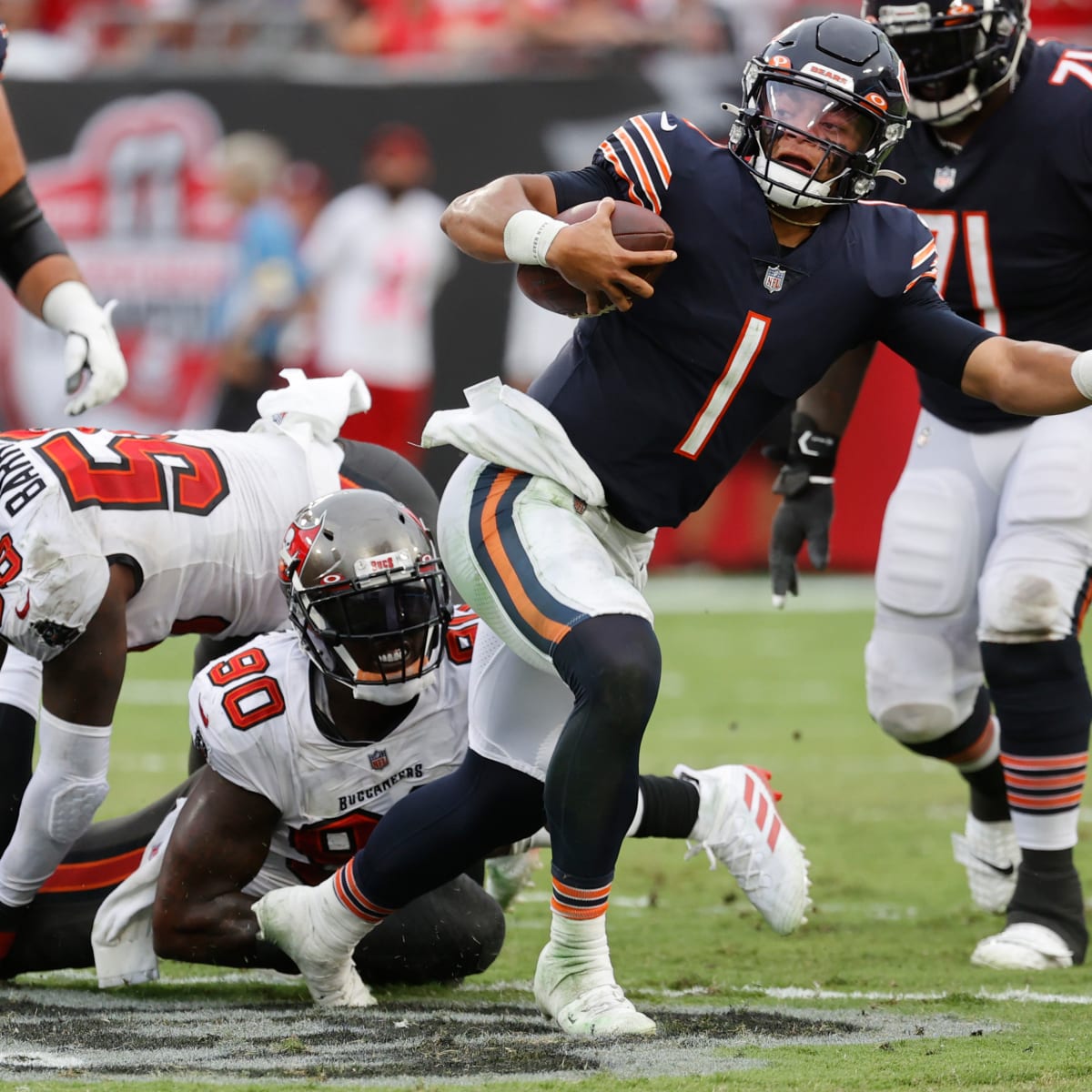 Chicago Bears at Tampa Bay Buccaneers picks, odds for NFL Week 2 game
