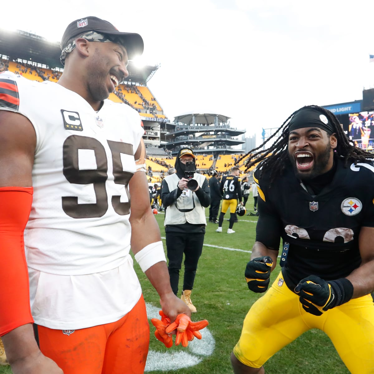 Browns vs. Steelers Week 2 Monday Night Football provides '1 of 1' matchup  between TJ Watt, Myles Garrett