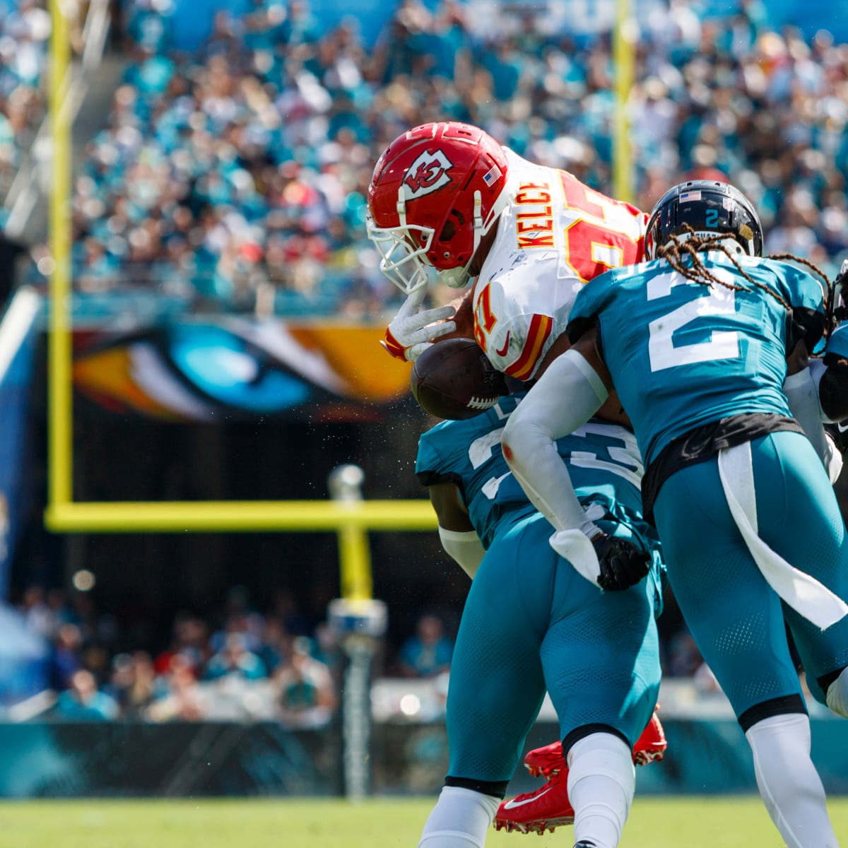 Jaguars' Rayshawn Jenkins thinks Chiefs' Travis Kelce is 'too extra'