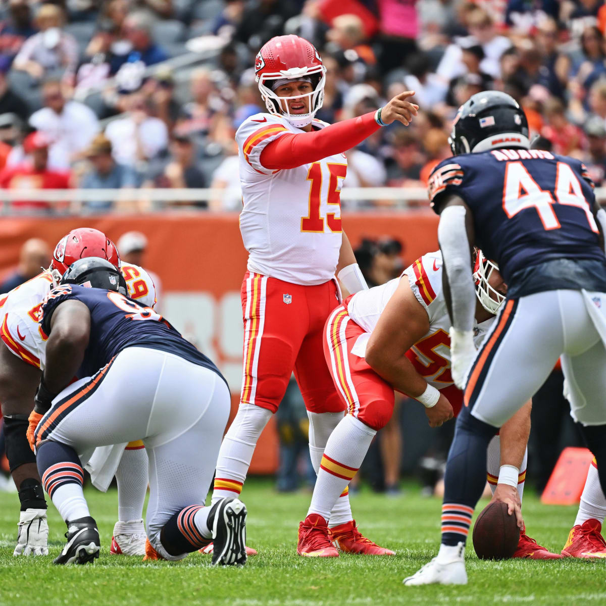 How to watch the Chicago Bears vs. Kansas City Chiefs this afternoon on Fox