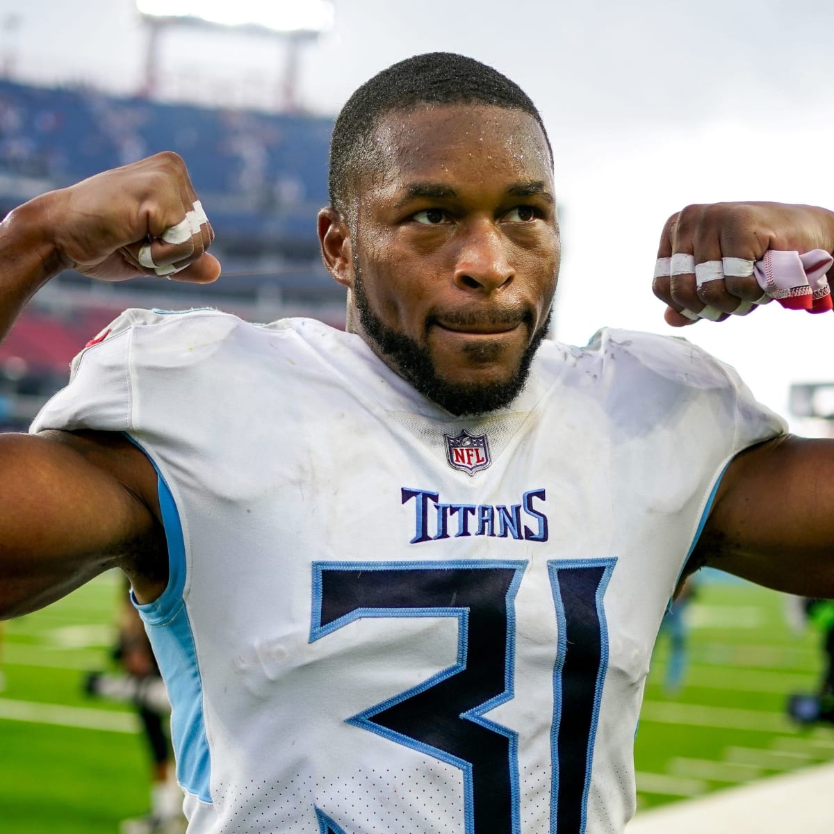 Kevin Byard Models New Titans Uniforms 