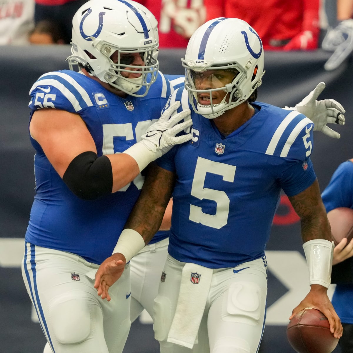 Too many shots on him': Inside the Colts' offensive line regression - The  Athletic