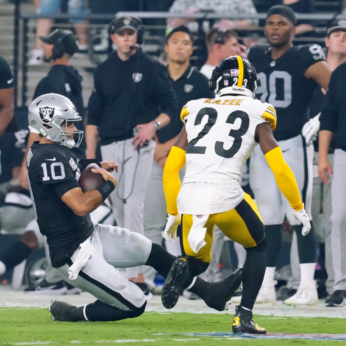 Raiders QB Jimmy Garoppolo in concussion protocol following Sunday night's  loss to Steelers 