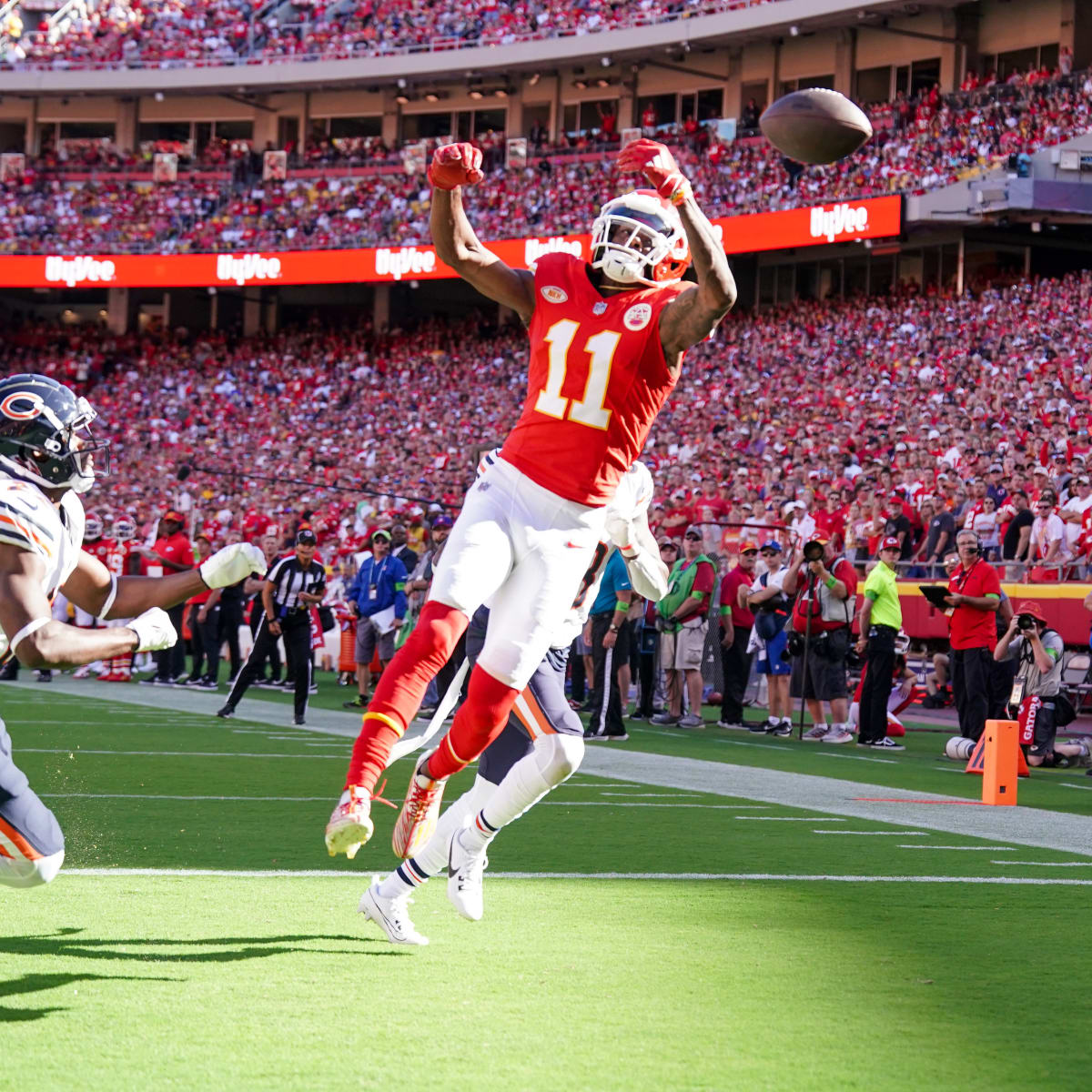 Chiefs Fan Poll Week 2: More see WR Marquez Valdes-Scantling on