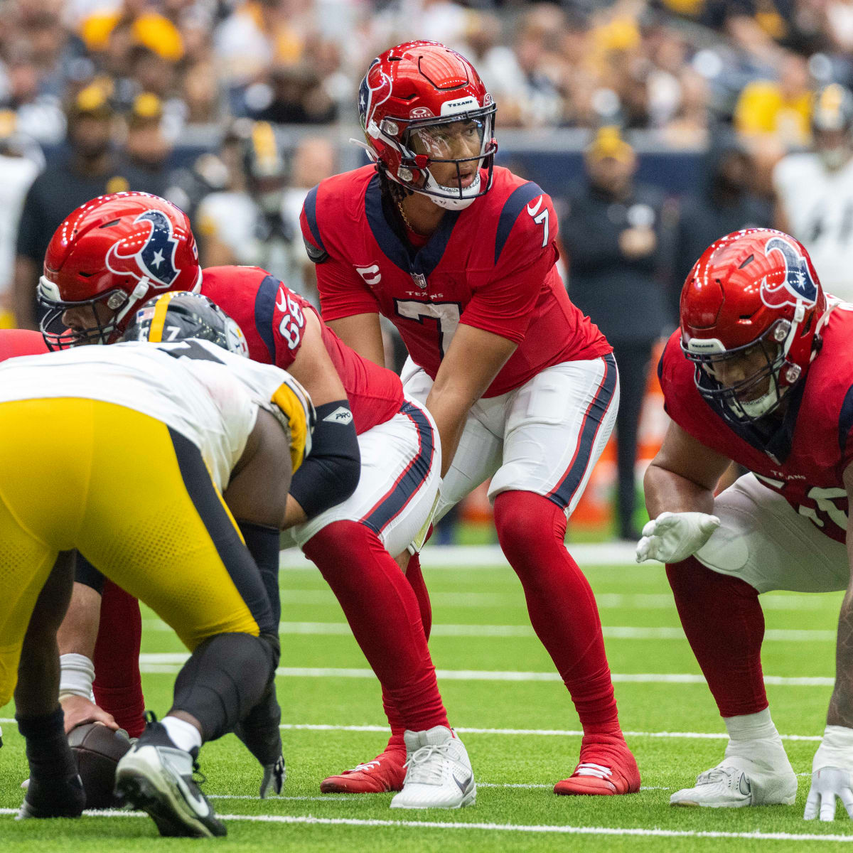 Houston Texans' defense swarms Steelers in decisive victory