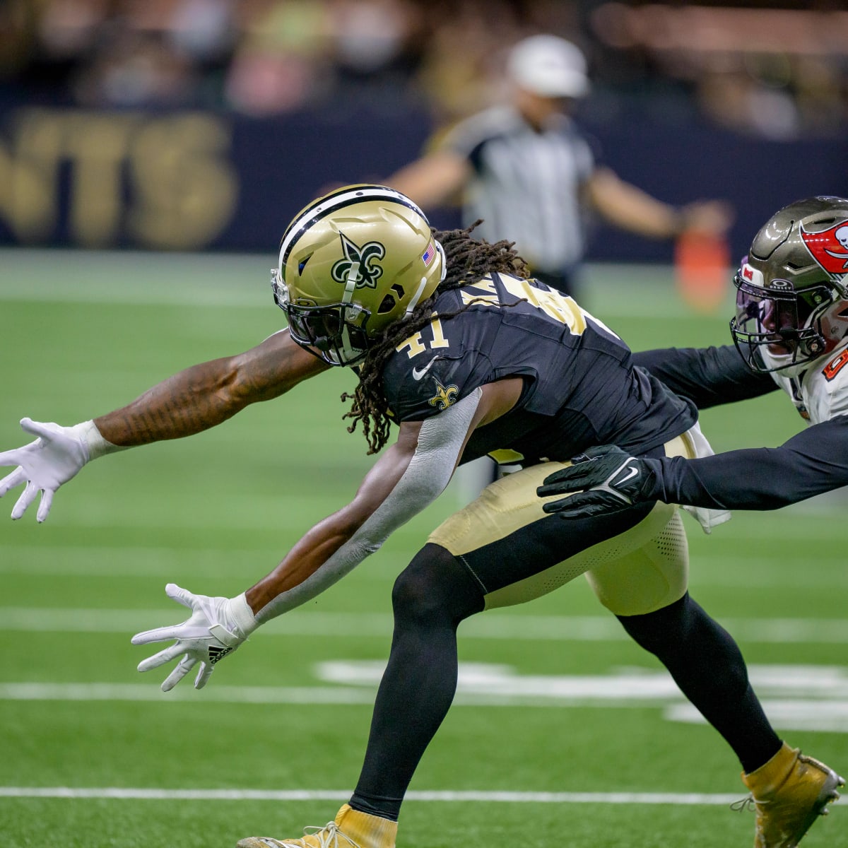 Saints fans take aim at OC Pete Carmichael after blowout loss to Buccaneers