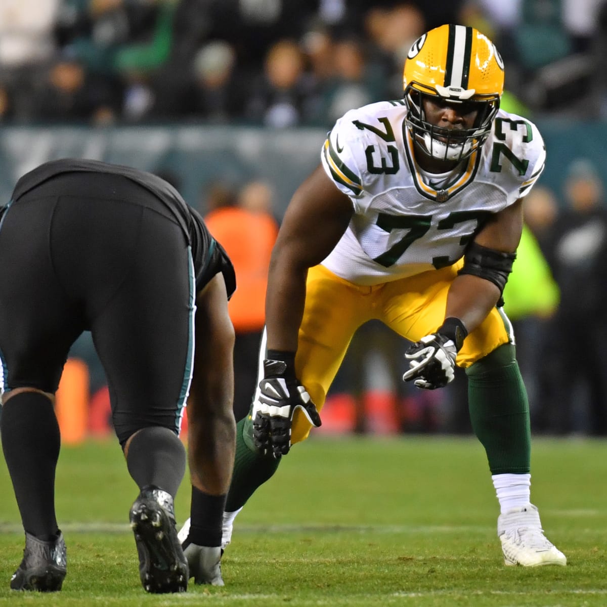 Cowboys, Packers place second-round tenders on key linemen