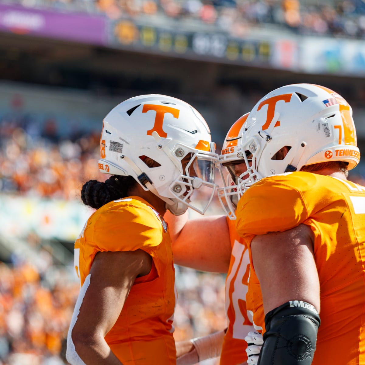 Tennessee starting lineman from Citrus Bowl is returning in 2024