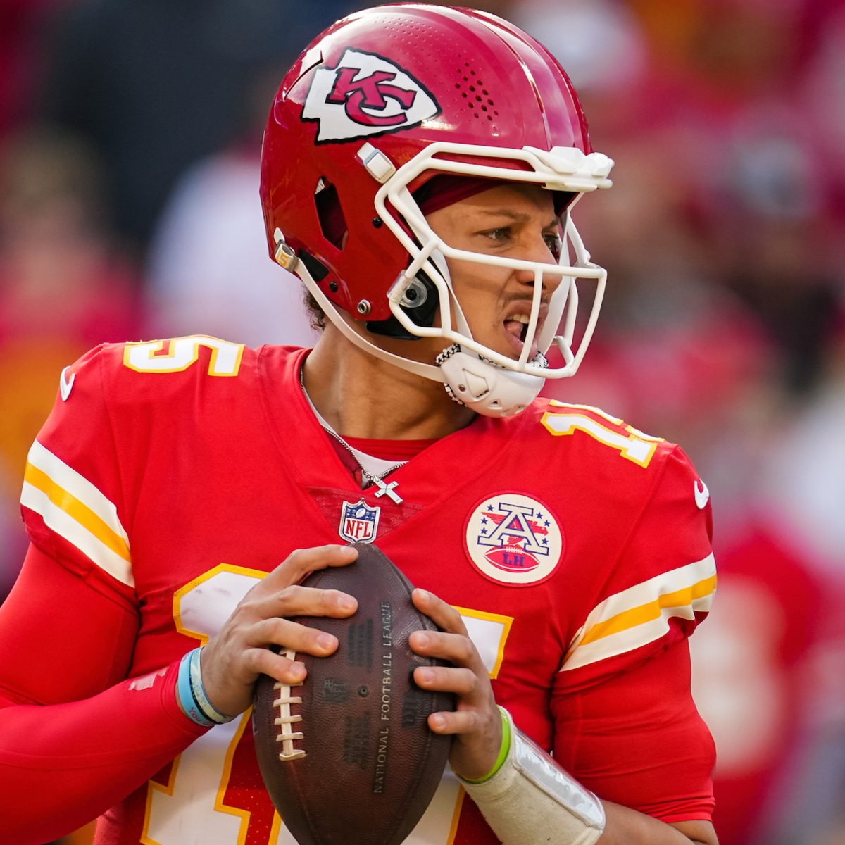 Chiefs QB Patrick Mahomes, HC Andy Reid defend Jawaan Taylor after latest  penalties - A to Z Sports