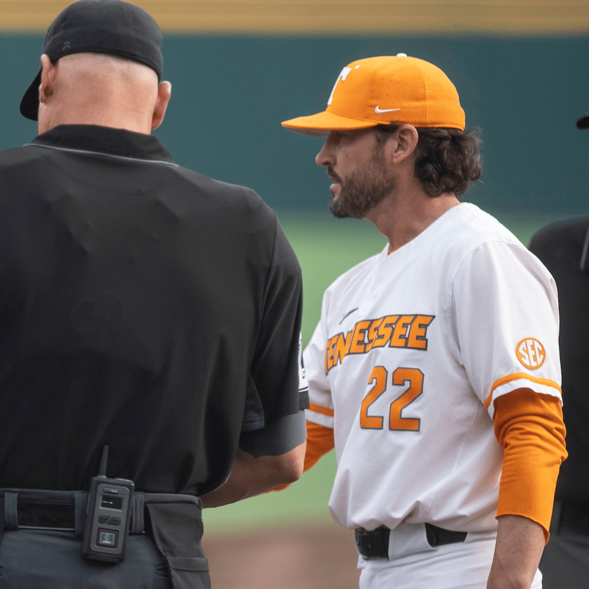 Tennessee baseball takes first game against Vanderbilt in walk-off