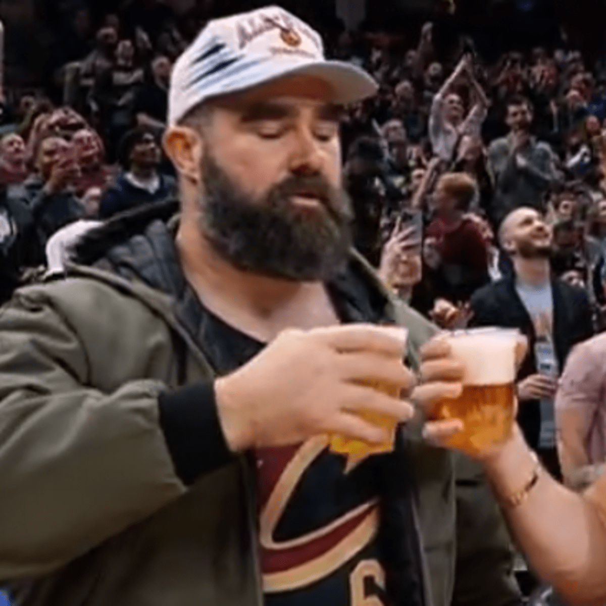 Jason and Travis Kelce have epic beer-chugging moment during Cleveland  Cavaliers game