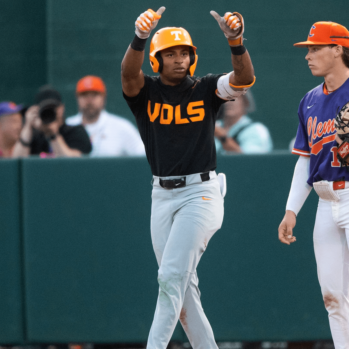 Tennessee baseball game recap: Vols win a thriller against
