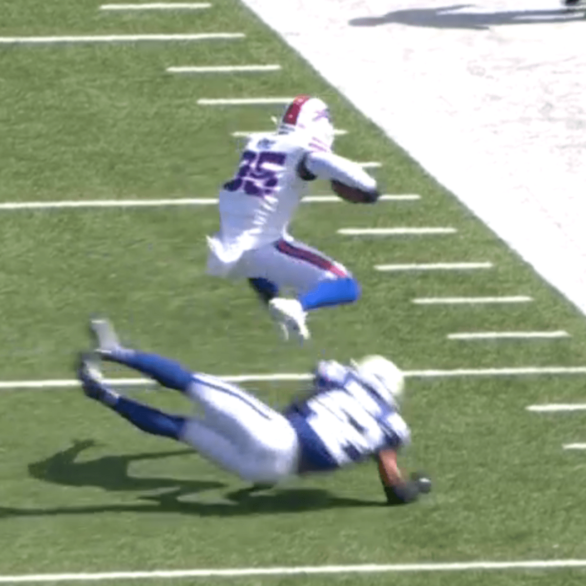 Bills' Jordan Mims hurdles defender in impressive play