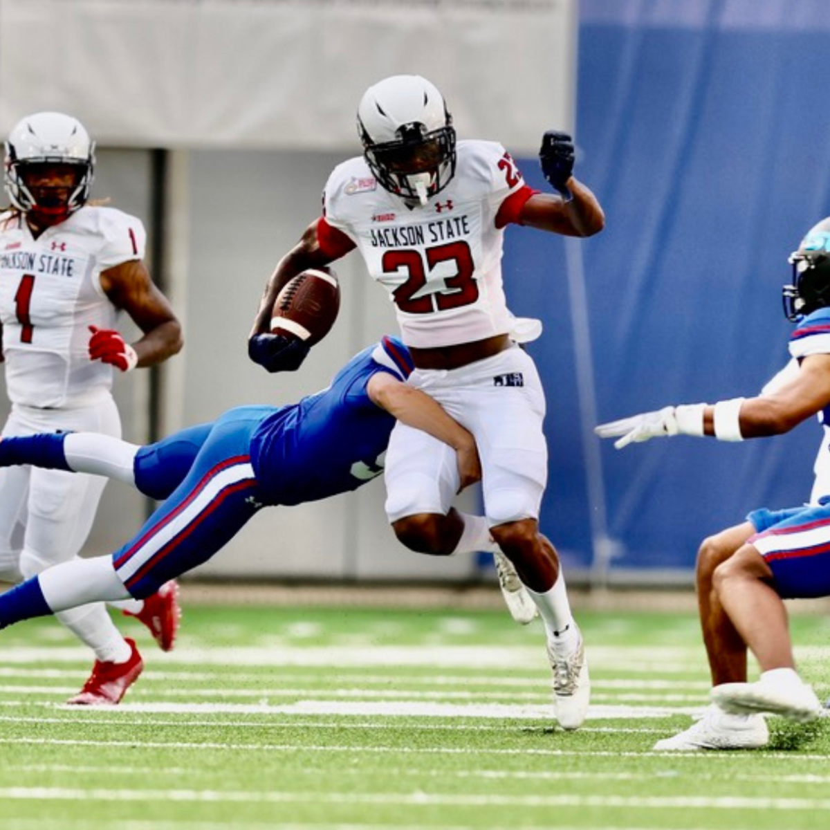 How playing for Deion Sanders led Isaiah Bolden to the Patriots