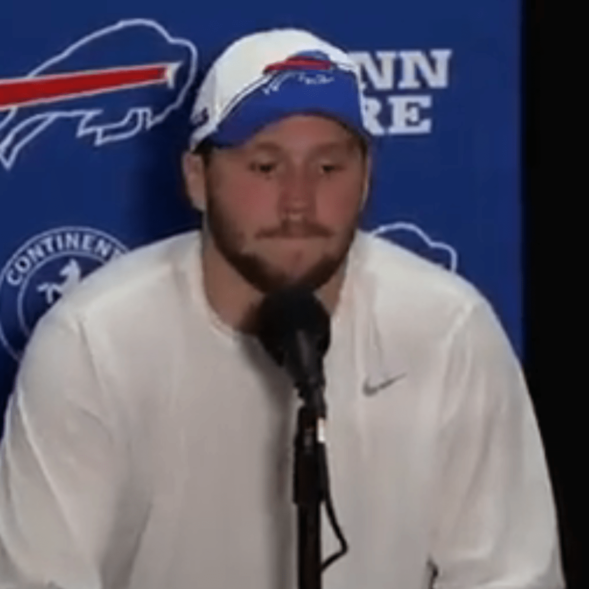 Bills' Josh Allen blames media for overblowing Stefon Diggs