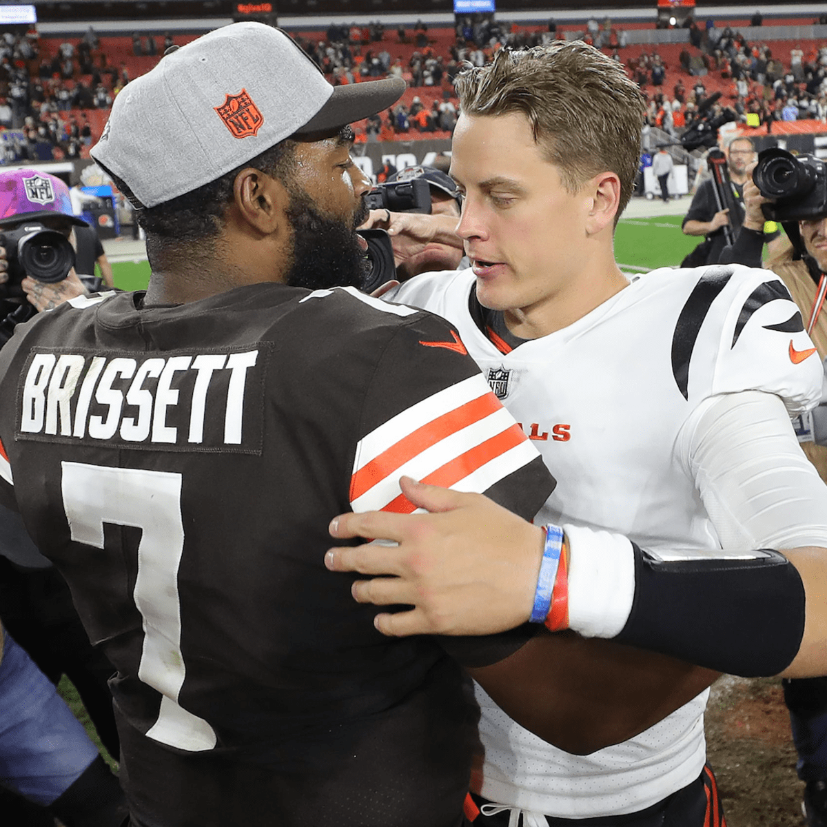 I'm not switching now': Browns fans remain loyal at Bengals game