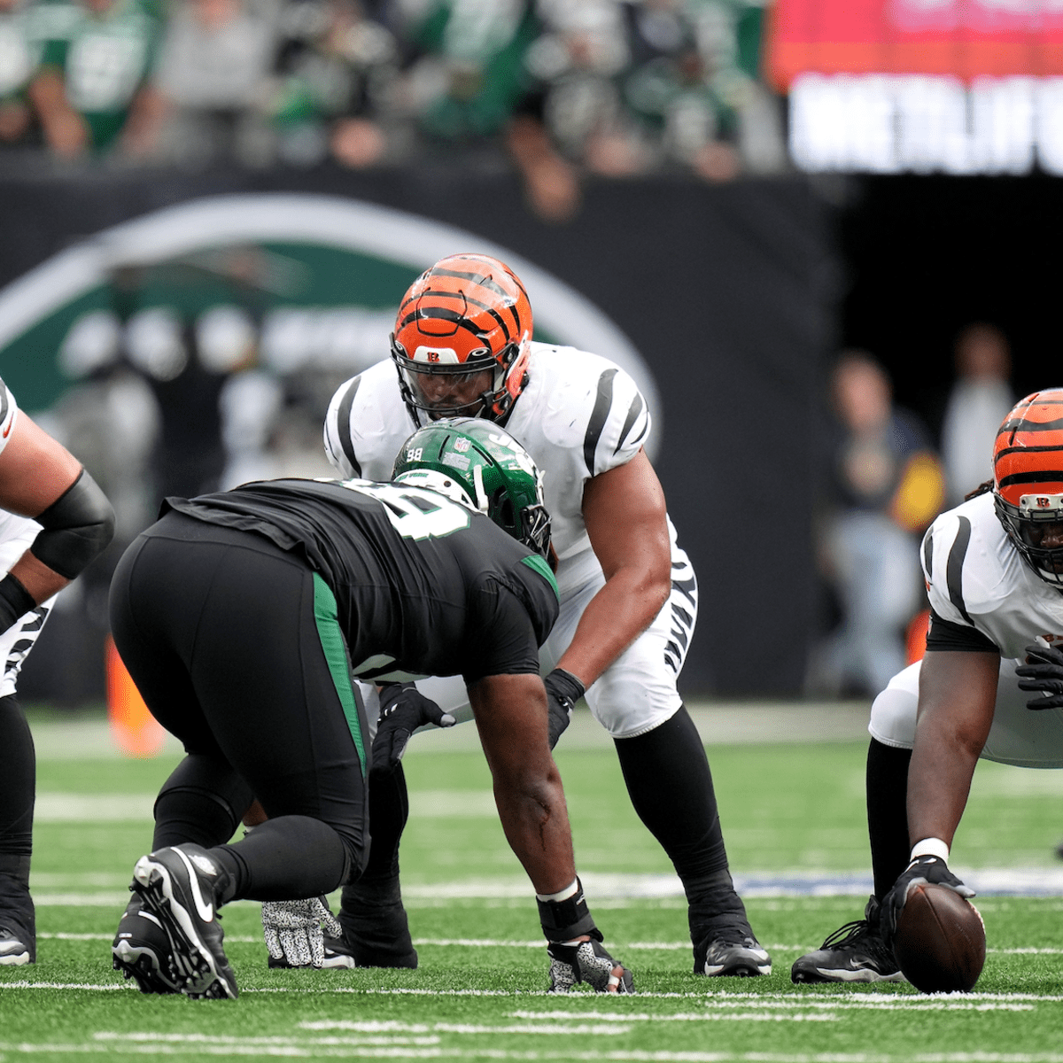 Bengals release starting center Trey Hopkins