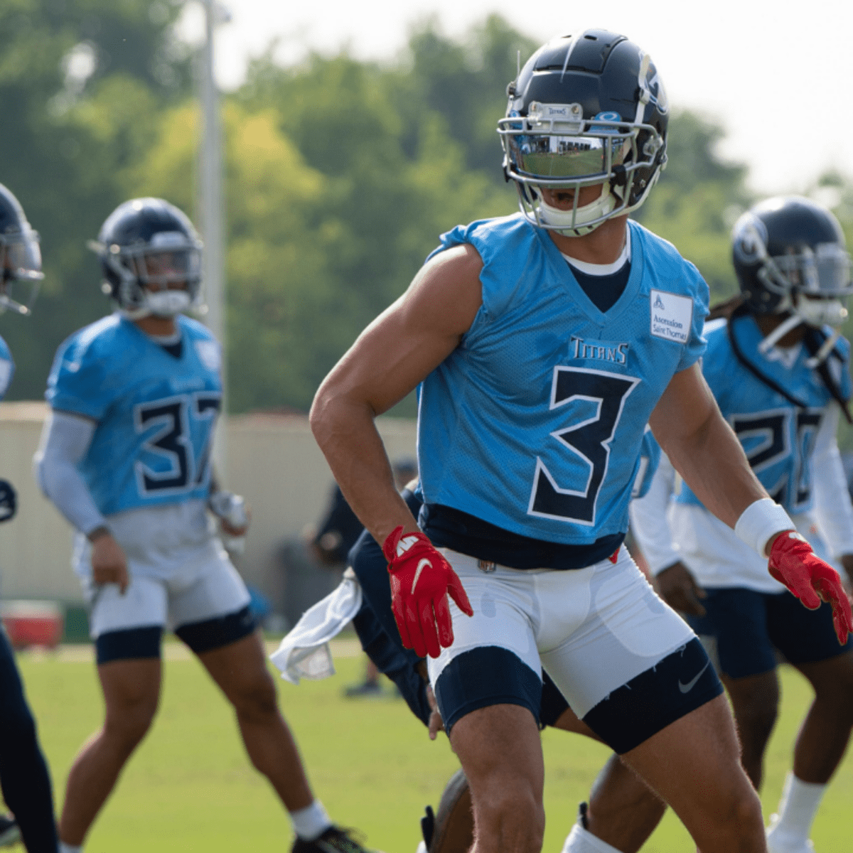 Tennessee Titans - Caleb Farley hit the field for the first time today at  Titans Camp 