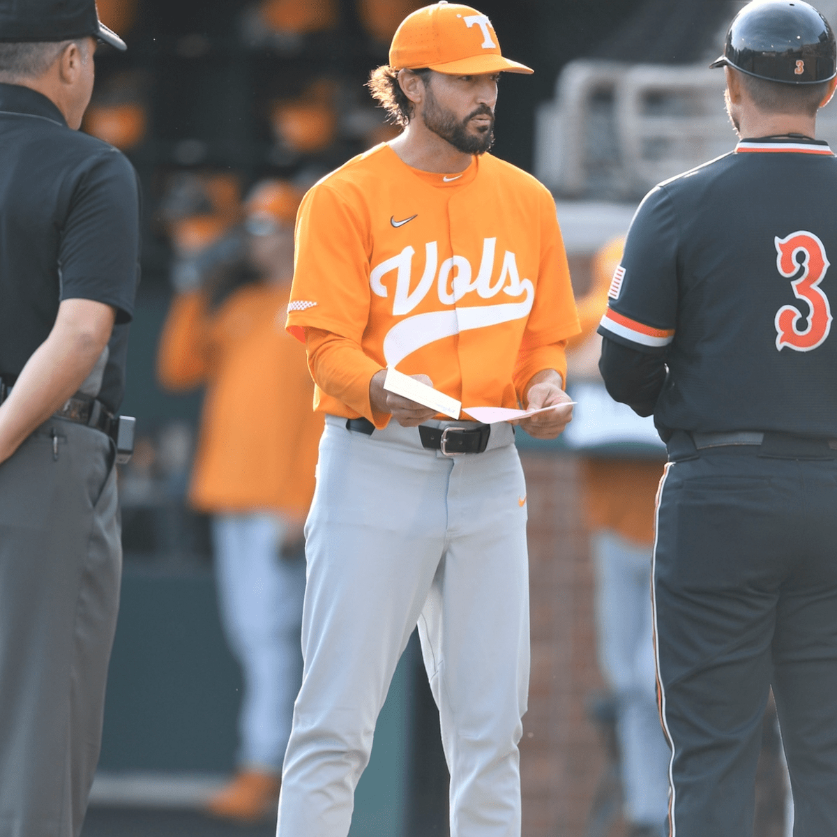 Tennessee baseball one win away from Super Regional after 12-7 win