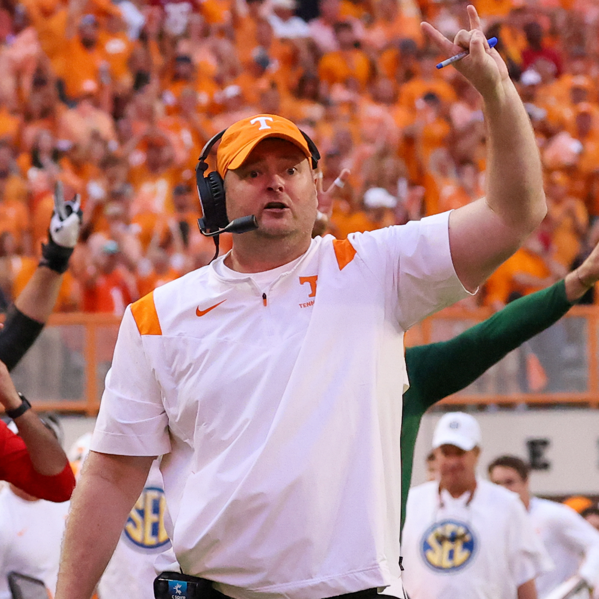 Who's high, who's low: How notable AP voters ranked Tennessee football -  VolReport