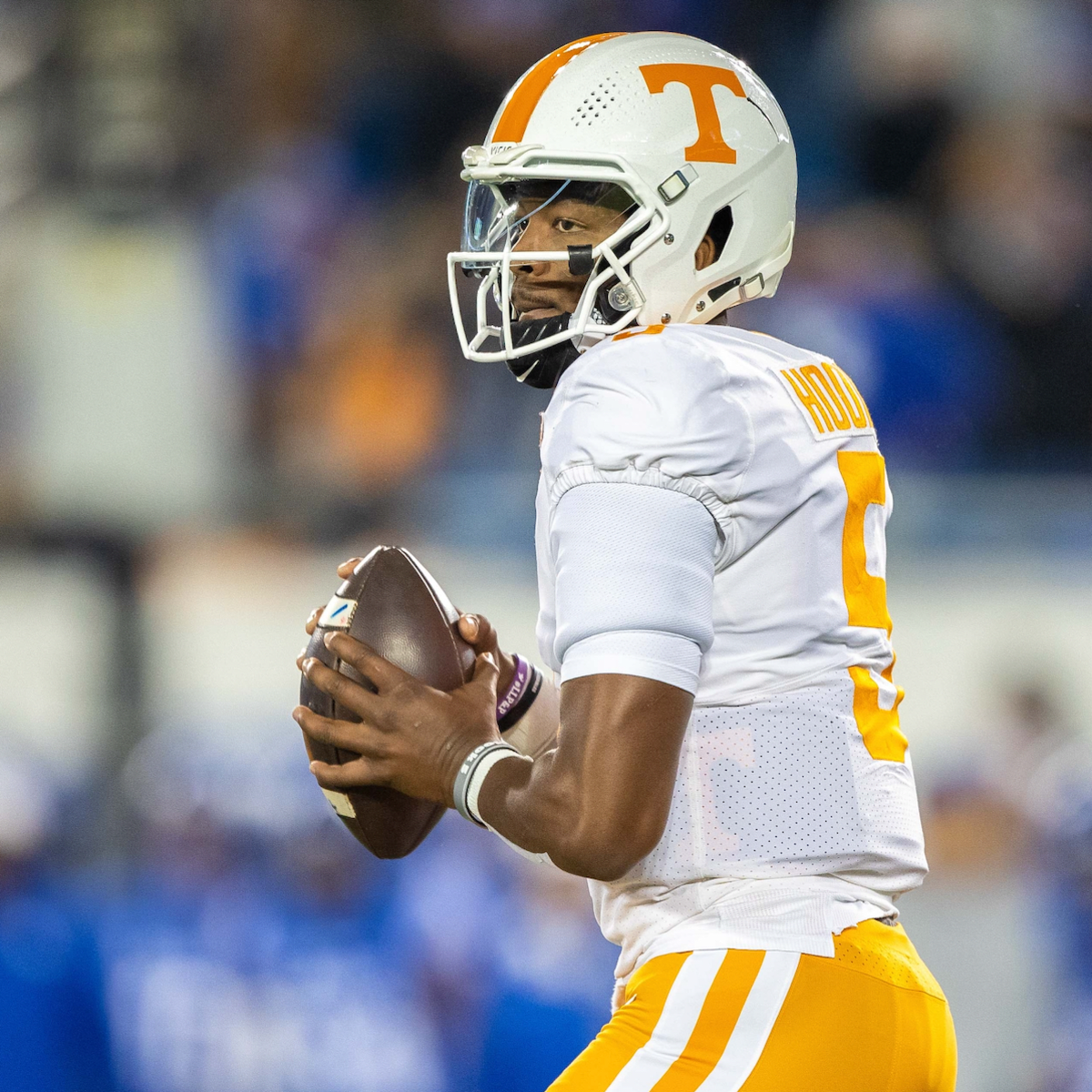 Hendon Hooker Declares, Leader In Clubhouse For Tennessee Football - Sports  Illustrated Tennessee Volunteers News, Analysis and More