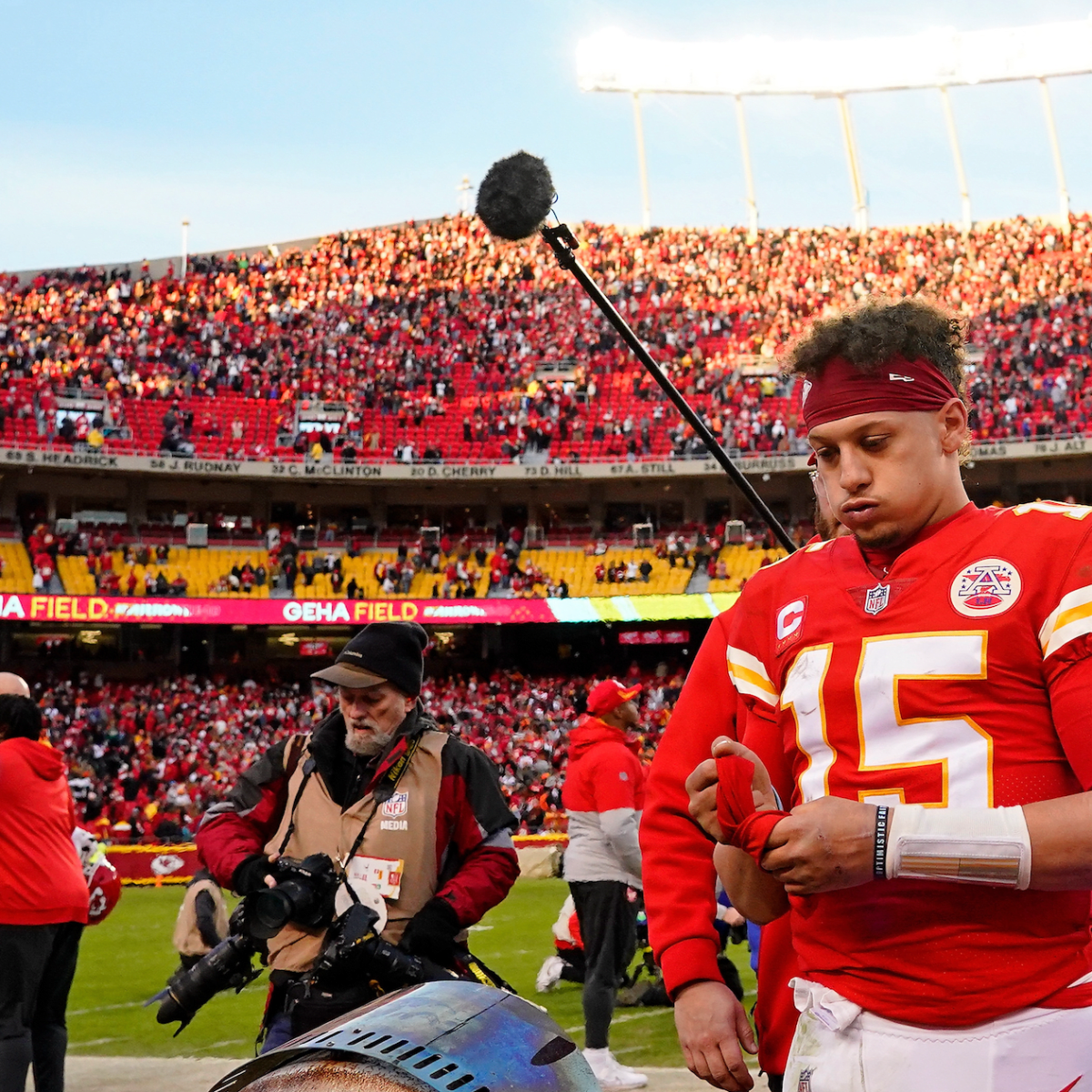 Patrick Mahomes on what he learned from 2021 season, playoff loss to  Bengals: 'You can't relax at all' 