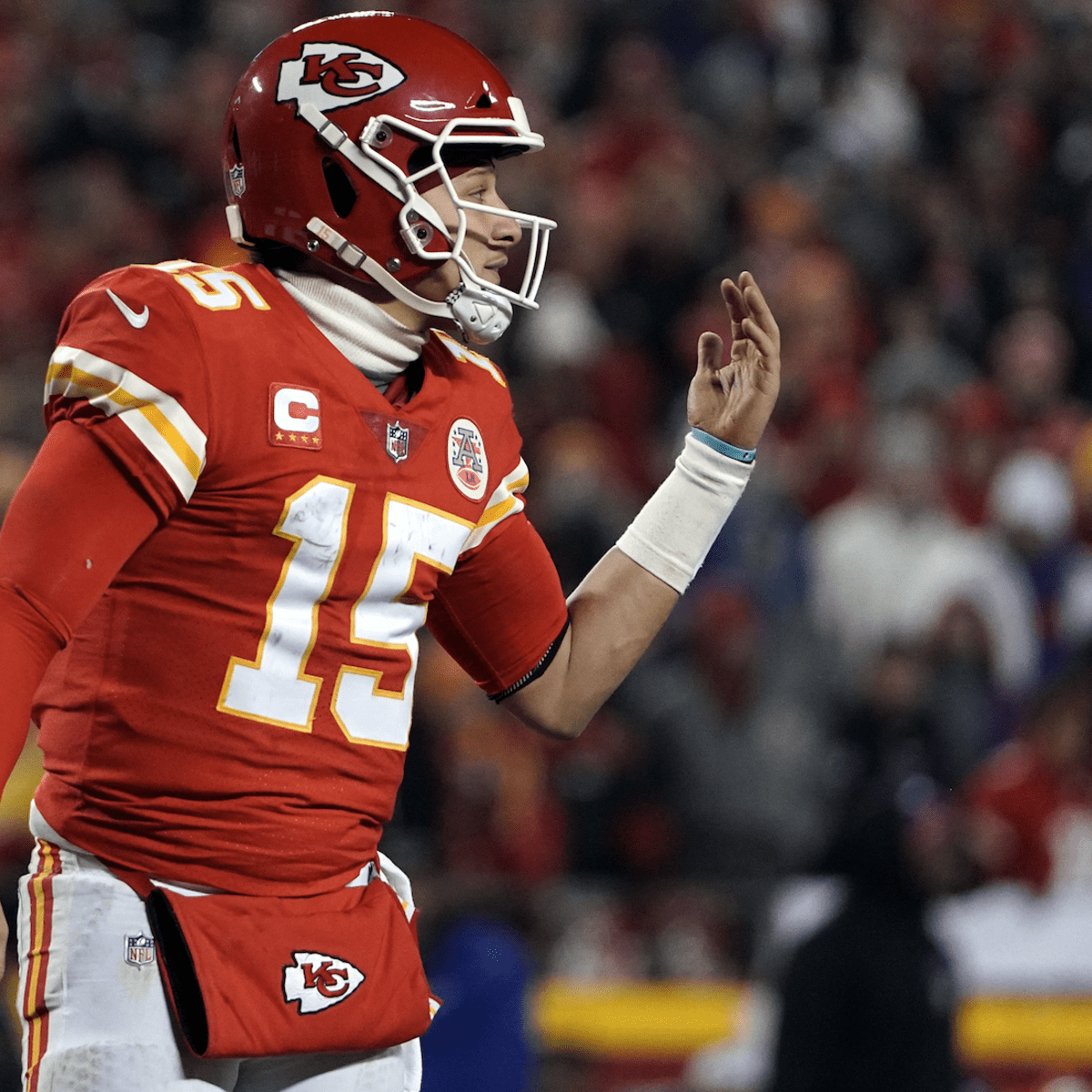 Kansas City Chiefs Patrick Mahomes when it's Grim be the Grim