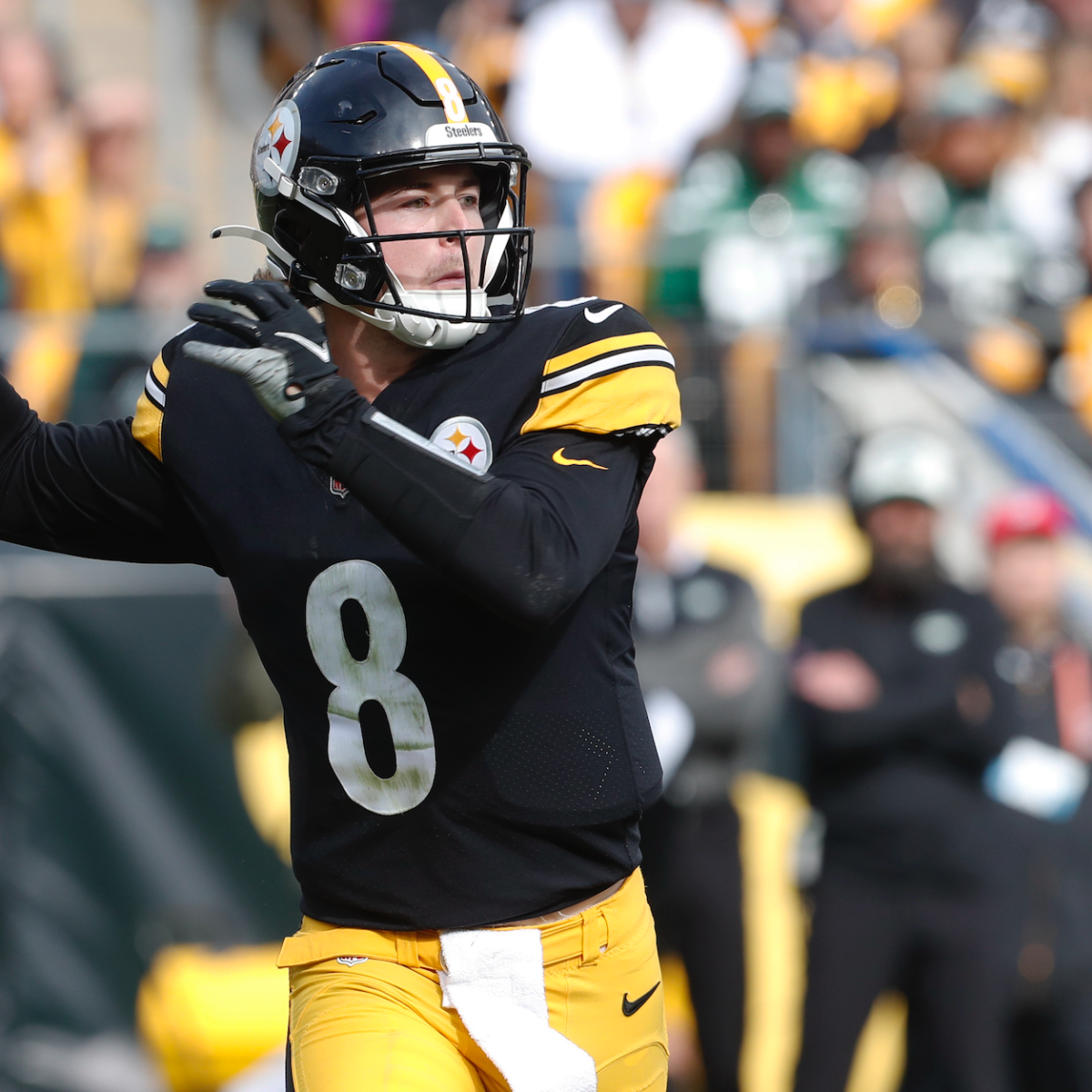 After Throwing 7 Interceptions, Steelers' Kenny Pickett Admits He Can't  Afford To Get Greedy