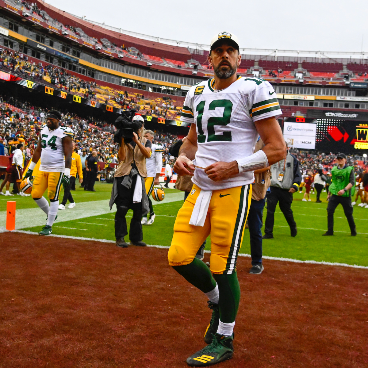 Aaron Rodgers advocates for Packers to be active at trade deadline