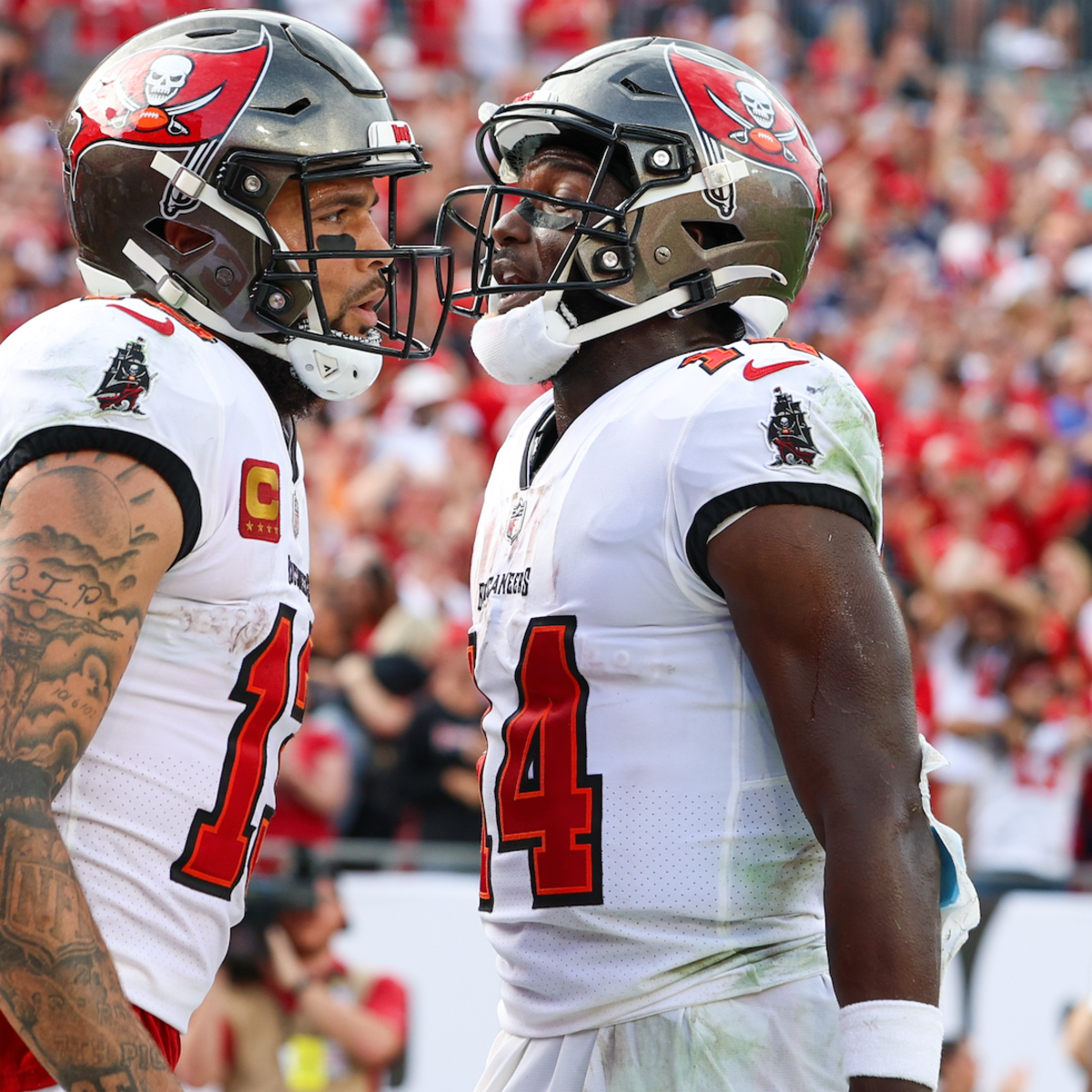 Cowboys-Bucs Monday Nighter Signals Detente Between the NFL and ESPN –