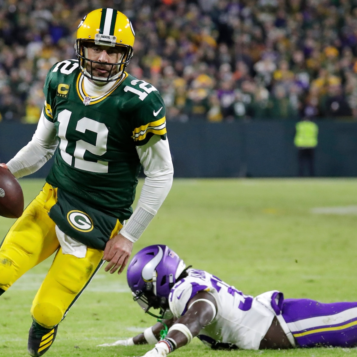 Examining Aaron Rodgers-Packers saga as one of two key dates arrives