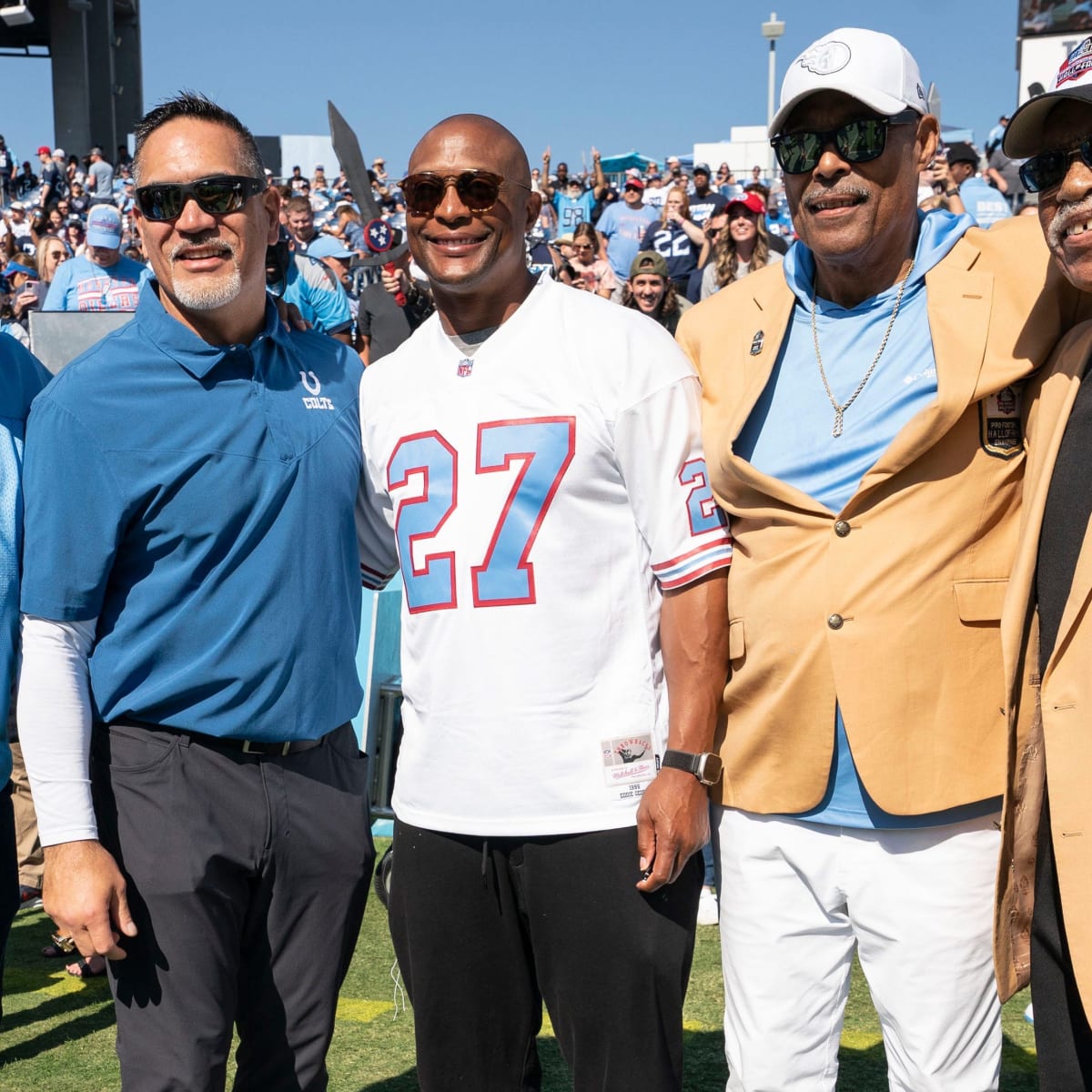 Former Oilers greats take shots at Houston Texans about Oilers jerseys