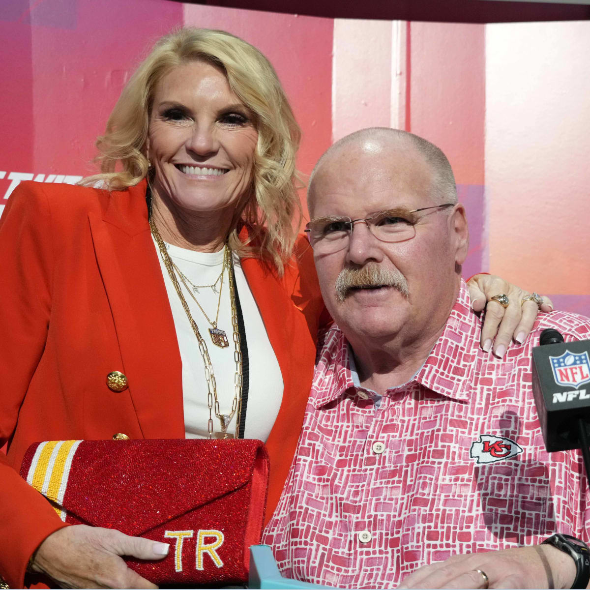 TV director's NFL fandom landed Kansas City Chiefs HC Andy Reid's wife Tammy a sweet cameo