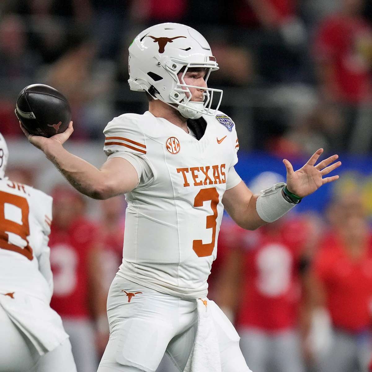 Quinn Ewers shares blame, but horrific play from two Longhorns destroyed Texas' hopes in College Football Playoff loss