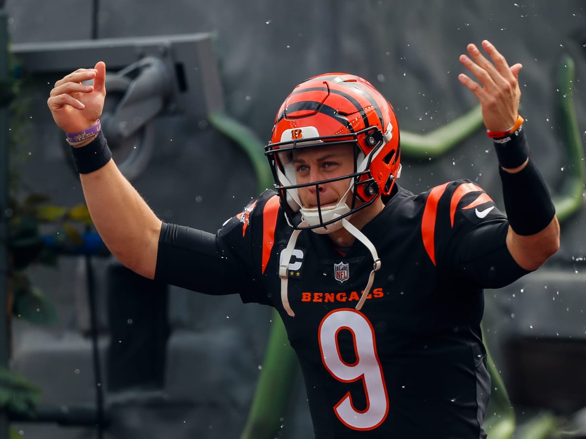 Joe Burrow injury update: Bengals QB expected to play Monday vs. Rams as  calf 'feeling better,' per reports 