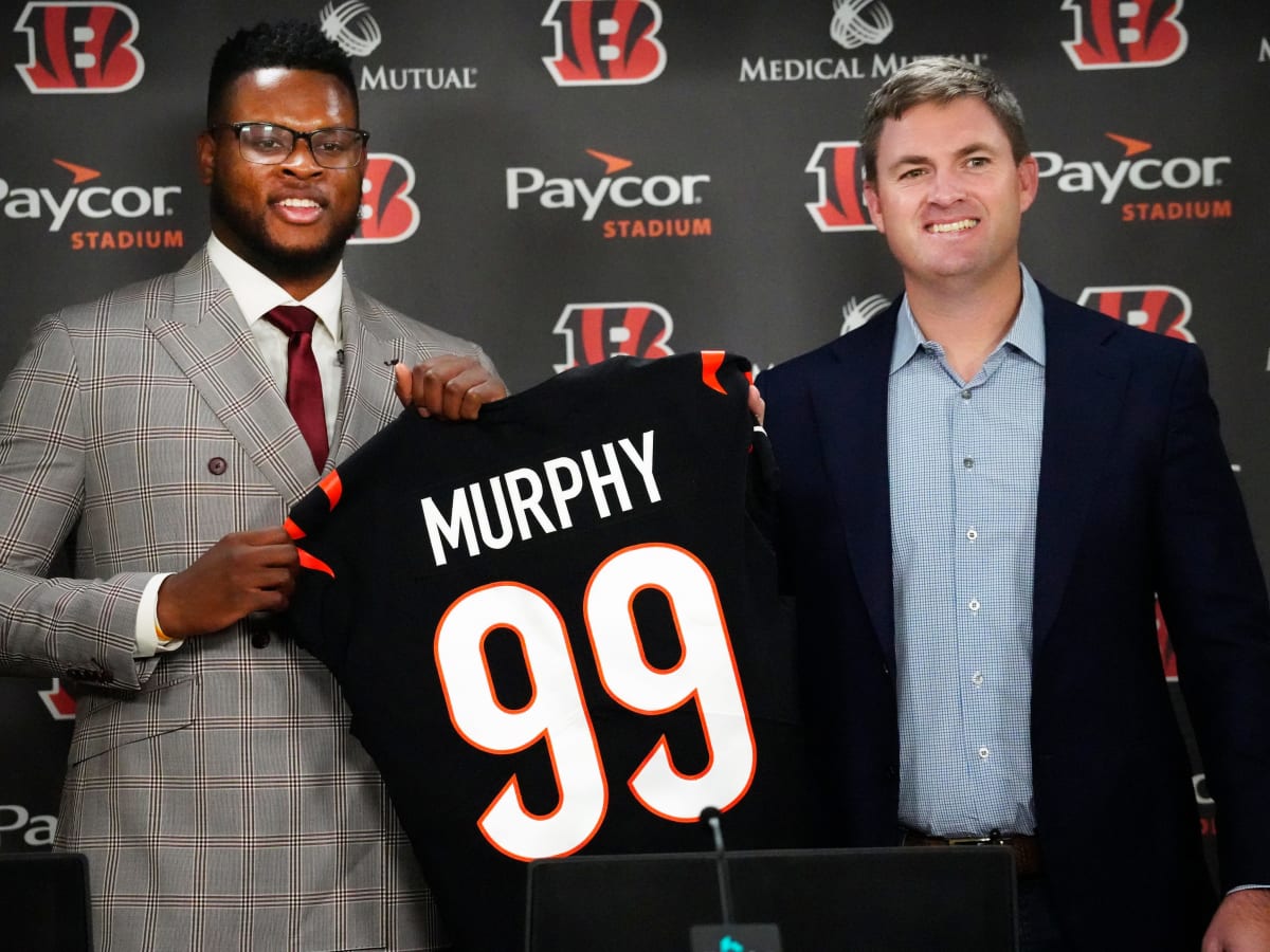 NY Giants announce jersey numbers for 2023 rookie class