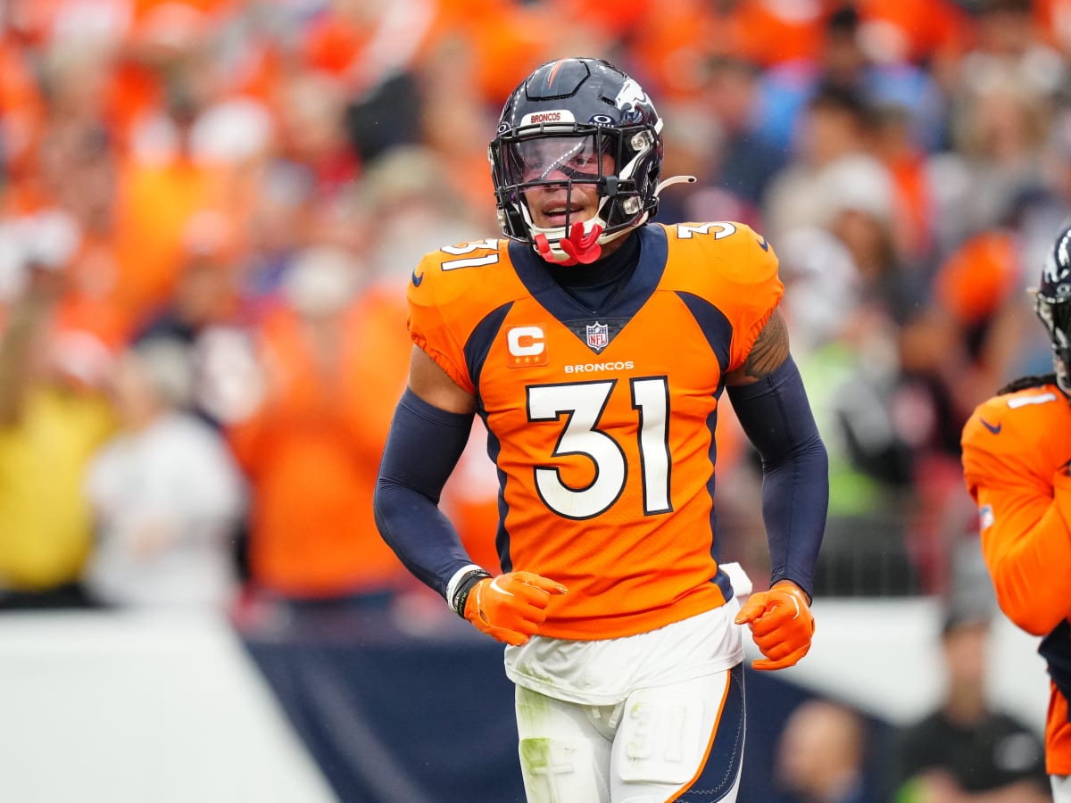 Broncos star Justin Simmons's biracial background fuels his social activism  - Sports Illustrated
