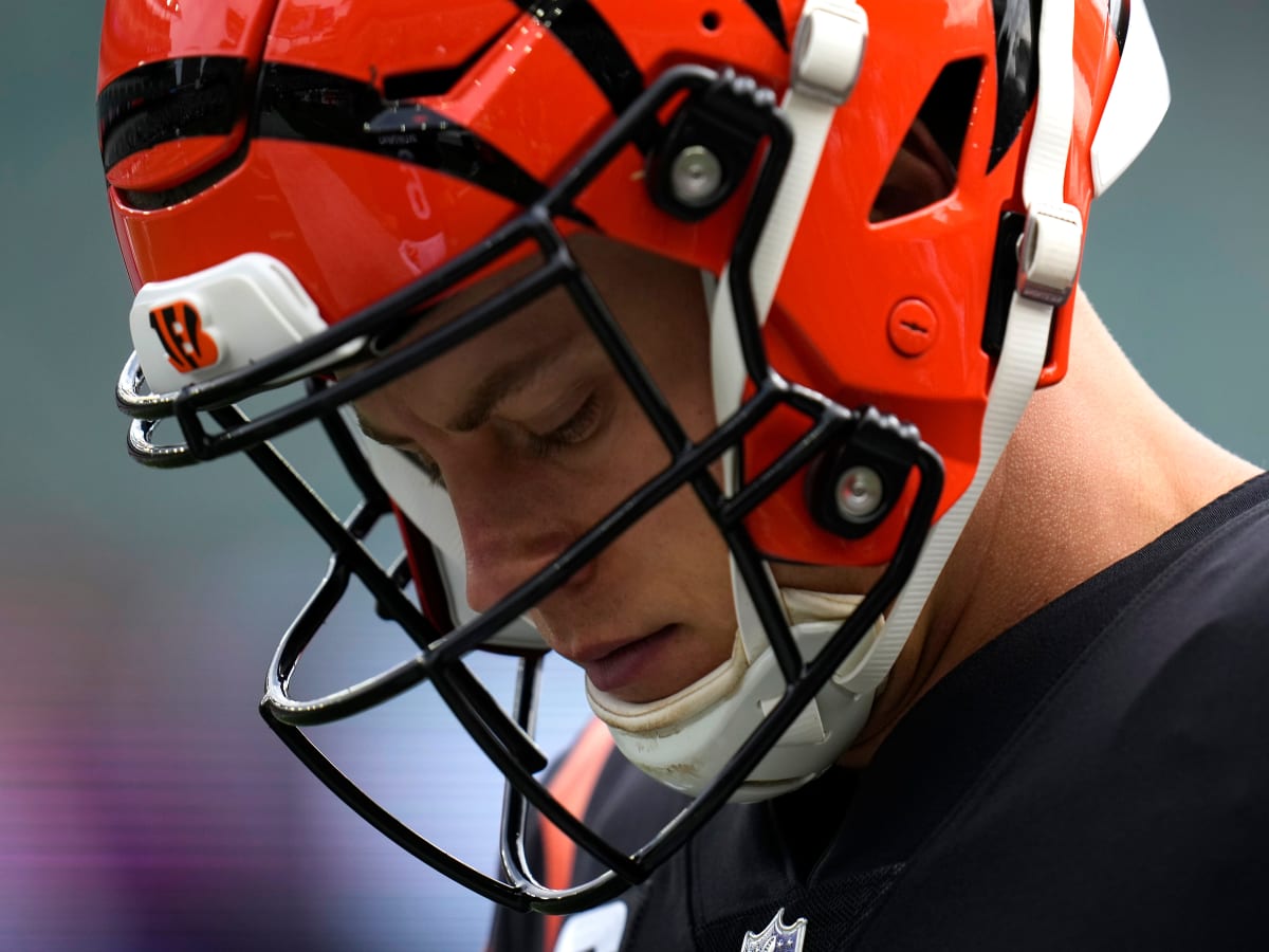 Joe Burrow injury updates: Bengals QB 'tweaked' calf in loss to Ravens,  will evaluate 'day by day'