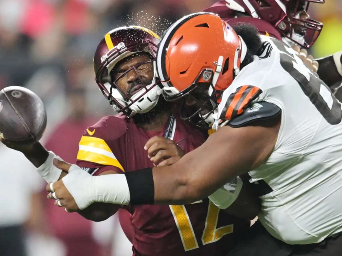 Browns' way-too-early 53-man roster projection: Cleveland forced to cut  multiple former draft picks