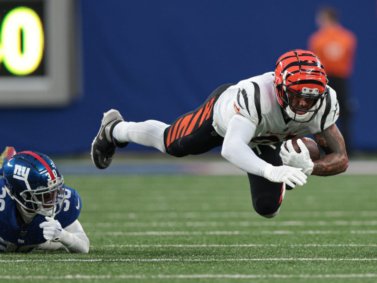 MONDAY NIGHT NFL PLAYER SPOTLIGHT: CINCINNATI BENGALS DEFENSIVE END SA